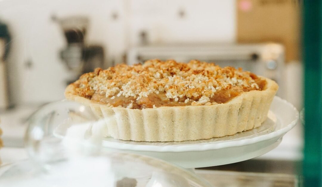 Apple Pie with a Golden, Flaky Crust